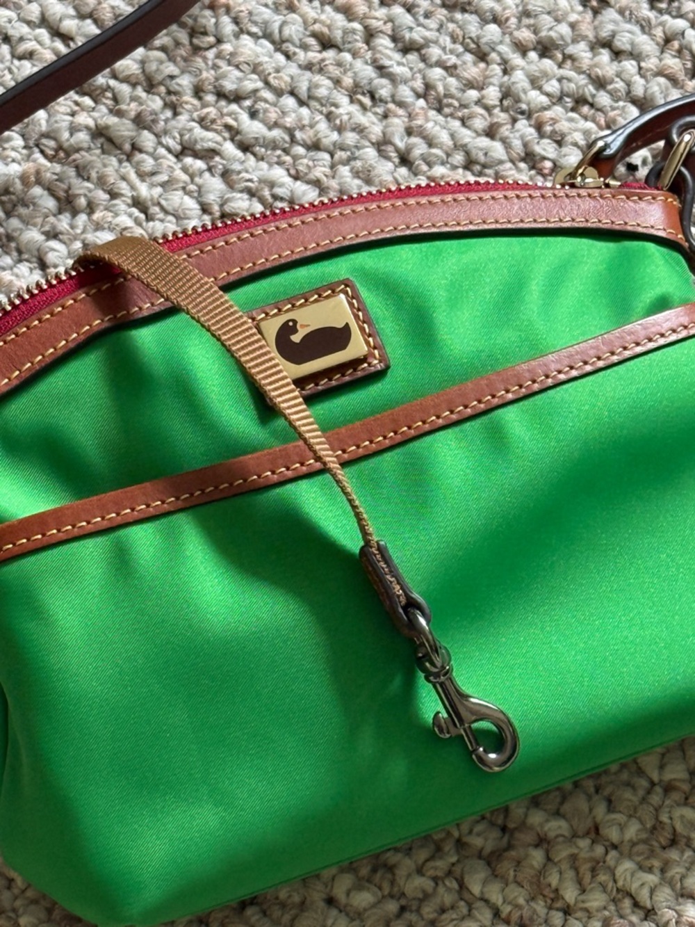 Dooney & Bourke Green Crossbody with Tan Trim - Picture 9 of 9